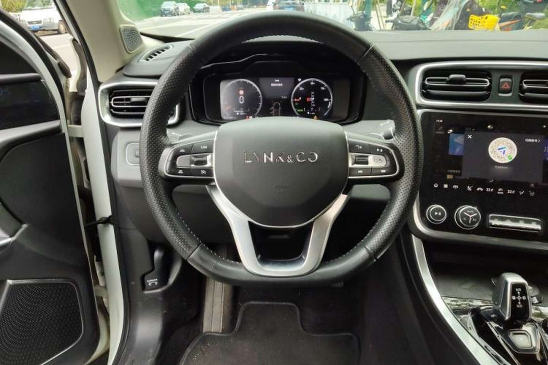Used Lynk & Co 01 EM-P 2018 1.5T PHEV JingPro National Emission Standard V Steering Wheel