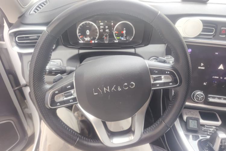 Used Lynk & Co 01 EM-P 2018 1.5T PHEV JingPro National Emission Standard V Steering Wheel