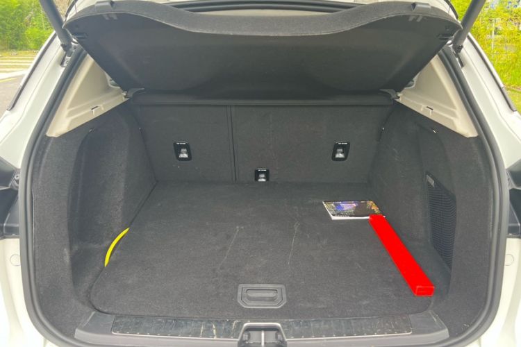 Used Lynk & Co 01 EM-P 2018 1.5T PHEV JingPro National Emission Standard V Trunk