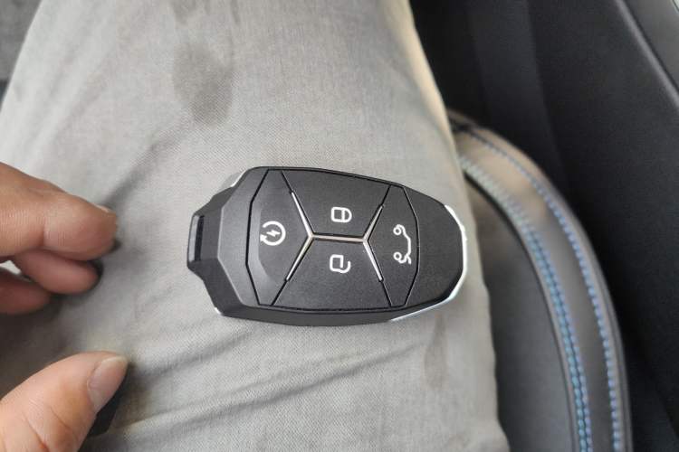 Used Lynk & Co 01 EM-P 2018 1.5T PHEV JingPro National Emission Standard V Vehicle Key