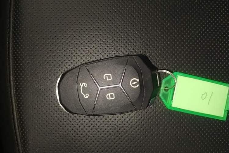 Used Lynk & Co 01 EM-P 2018 1.5T PHEV JingPro National Emission Standard V Vehicle Key