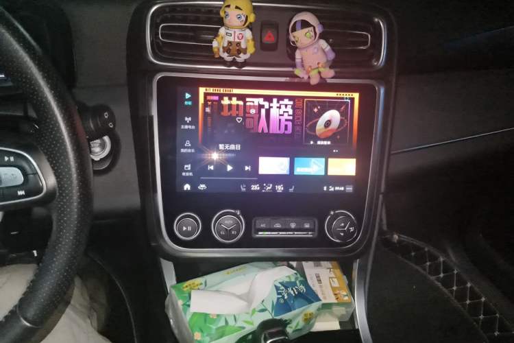 Used Lynk & Co 01 EM-P 2019 1.5T PHEV JingPro National VI Audio And AC Panel