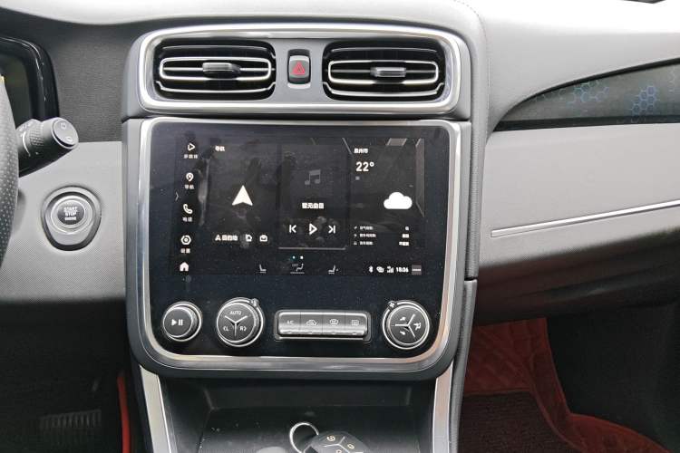 Used Lynk & Co 01 EM-P 2019 1.5T PHEV Jing Meeting China VI Emission Standards Audio And AC Panel