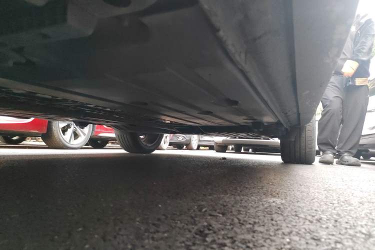 Used Lynk & Co 01 EM-P 2019 1.5T PHEV Pro Chassis Front Left