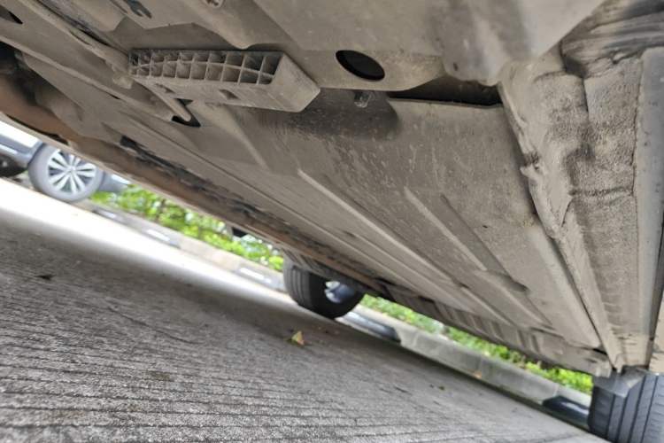 Used Lynk & Co 01 EM-P 2019 1.5T PHEV Pro Chassis Front Left
