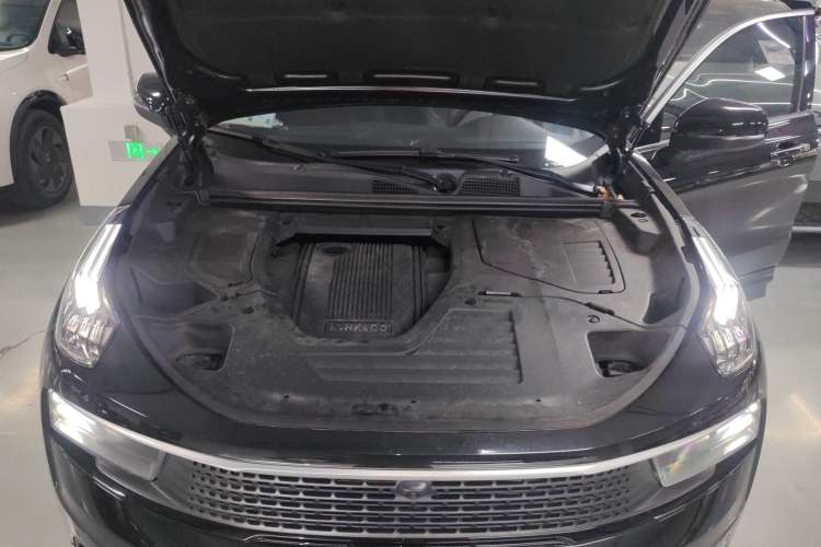 Used Lynk & Co 01 EM-P 2019 1.5T PHEV Pro Engine Bay