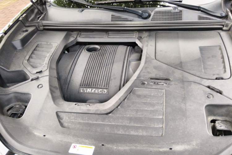 Used Lynk & Co 01 EM-P 2019 1.5T PHEV Pro Engine Bay