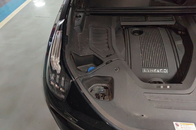 Used Lynk & Co 01 EM-P 2019 1.5T PHEV Plus Engine Bay Right