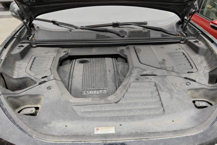 Used Lynk & Co 01 EM-P 2019 1.5T PHEV Jing Meeting China VI Emission Standards Engine Bay
