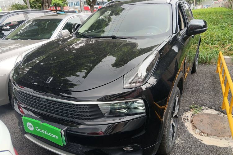 Used Lynk & Co 01 EM-P 2019 1.5T PHEV Pro Exterior 1
