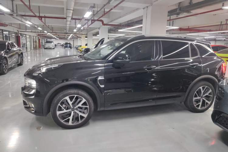 Used Lynk & Co 01 EM-P 2019 1.5T PHEV Pro Exterior 3