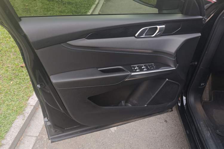 Used Lynk & Co 01 EM-P 2019 1.5T PHEV Jing Meeting China VI Emission Standards Exterior 9