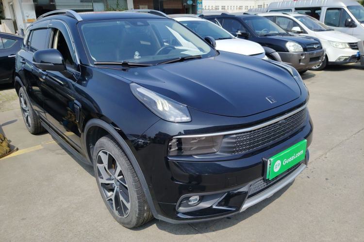 Used Lynk & Co 01 EM-P 2019 1.5T PHEV Pro Front Right 45 Deg