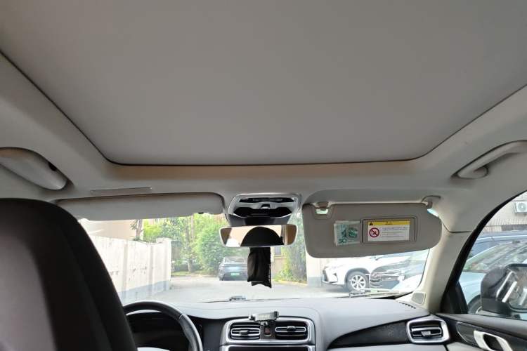 Used Lynk & Co 01 EM-P 2019 1.5T PHEV JingPro National VI Headliner