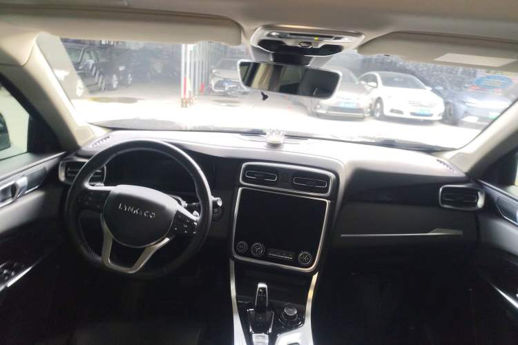 Used Lynk & Co 01 EM-P 2019 1.5T PHEV Jing Meeting China VI Emission Standards Interior 2