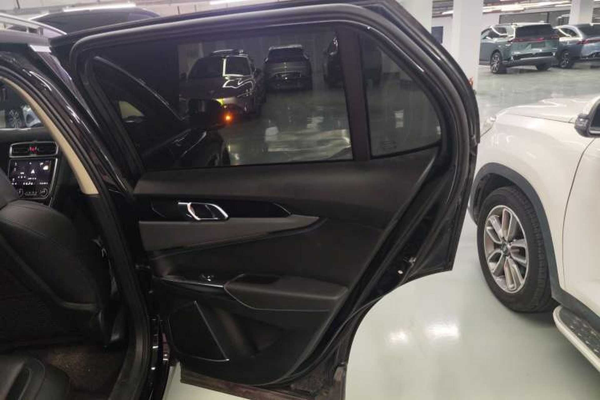 Used Lynk & Co 01 EM-P 2019 1.5T PHEV Pro Interior 6