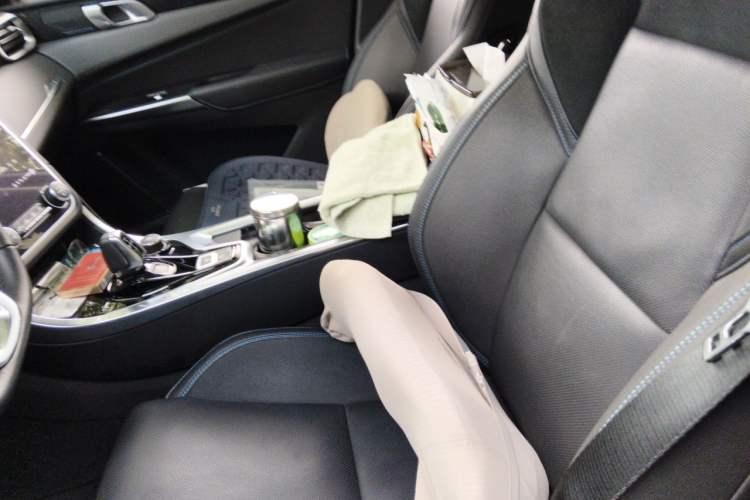 Used Lynk & Co 01 EM-P 2019 1.5T PHEV Pro Left Front Seat