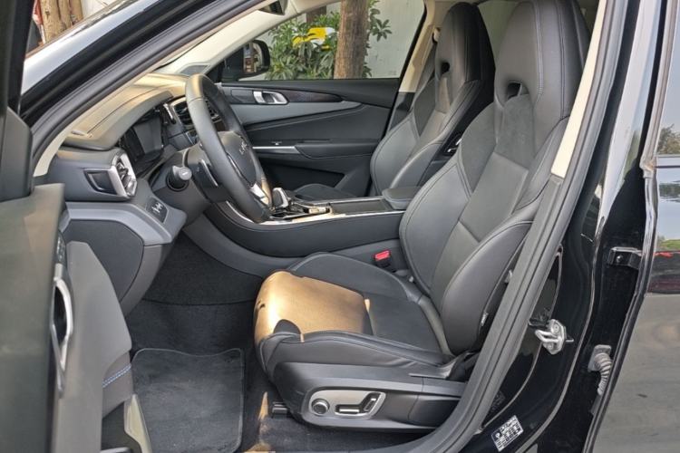 Used Lynk & Co 01 EM-P 2019 1.5T PHEV Pro Left Front Seat