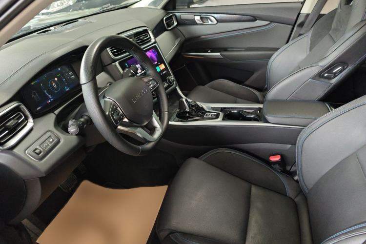 Used Lynk & Co 01 EM-P 2019 1.5T PHEV JingPro National VI Left Front Seat