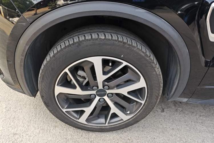 Used Lynk & Co 01 EM-P 2019 1.5T PHEV Pro Left Front Wheel Hub