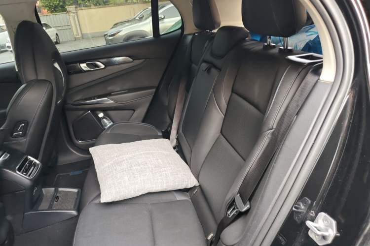 Used Lynk & Co 01 EM-P 2019 1.5T PHEV JingPro National VI Left Rear Seat