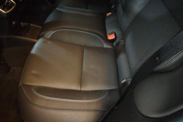 Used Lynk & Co 01 EM-P 2019 1.5T PHEV JingPro National VI Left Rear Seat