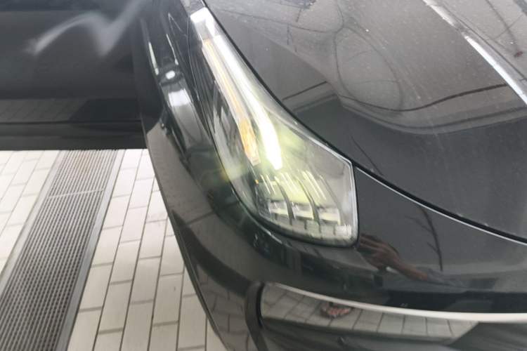 Used Lynk & Co 01 EM-P 2019 1.5T PHEV Jing Meeting China VI Emission Standards Right Front Headlight