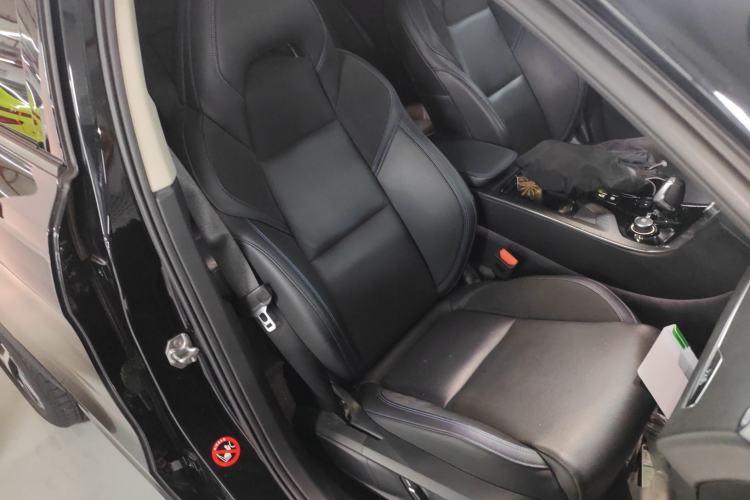 Used Lynk & Co 01 EM-P 2019 1.5T PHEV Pro Right Front Seat