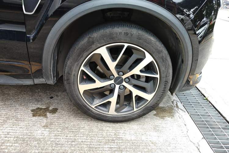 Used Lynk & Co 01 EM-P 2019 1.5T PHEV Pro Right Front Wheel Hub