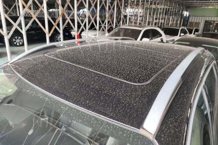Used Lynk & Co 01 EM-P 2019 1.5T PHEV Jing Meeting China VI Emission Standards Roof