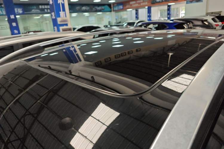 Used Lynk & Co 01 EM-P 2019 1.5T PHEV JingPro National VI Roof