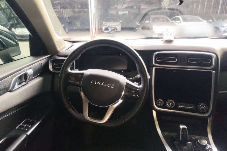 Used Lynk & Co 01 EM-P 2019 1.5T PHEV Jing Meeting China VI Emission Standards Steering Wheel