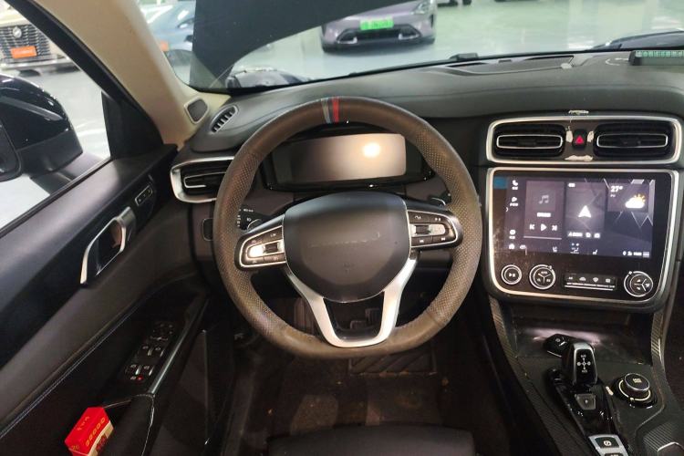 Used Lynk & Co 01 EM-P 2019 1.5T PHEV Pro Steering Wheel