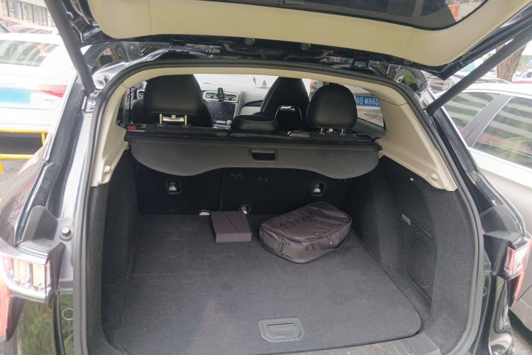 Used Lynk & Co 01 EM-P 2019 1.5T PHEV Pro Trunk