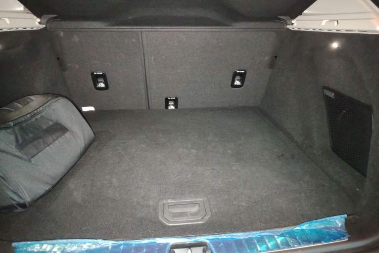 Used Lynk & Co 01 EM-P 2019 1.5T PHEV JingPro National VI Trunk