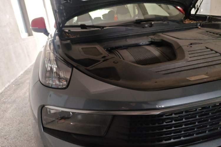 Used Lynk & Co 01 EM-P 2019 1.5T PHEV JingPro National VI Engine Bay Right
