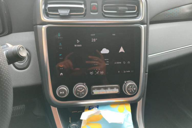 Used Lynk & Co 01 EM-P 2019 1.5T PHEV Jing Meeting China VI Emission Standards Audio And AC Panel