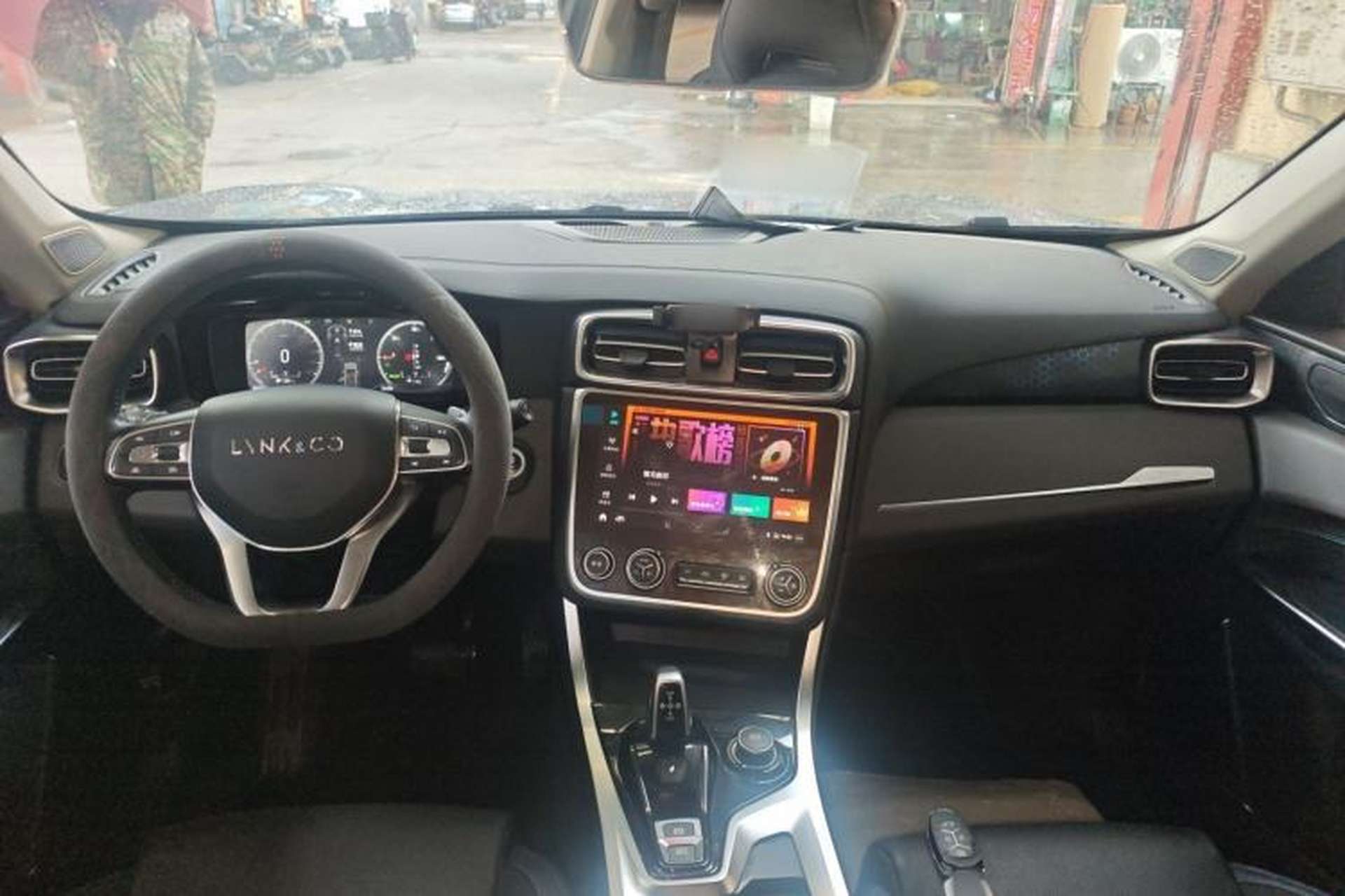 Used Lynk & Co 01 EM-P 2019 1.5T PHEV JingPro National VI Center Console