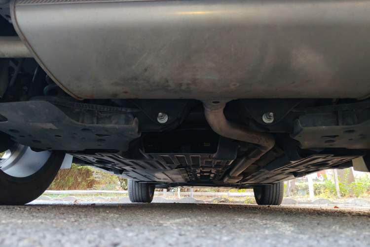 Used Lynk & Co 01 EM-P 2019 1.5T PHEV Pro Chassis Rear