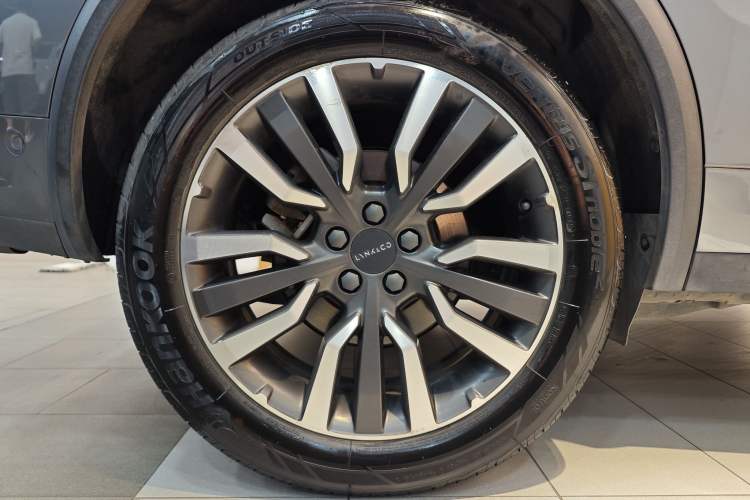 Used Lynk & Co 01 EM-P 2019 1.5T PHEV Jing Meeting China VI Emission Standards Exterior 1