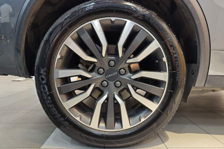 Used Lynk & Co 01 EM-P 2019 1.5T PHEV Jing Meeting China VI Emission Standards Exterior 4
