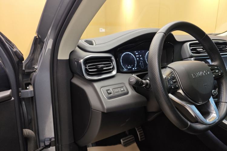 Used Lynk & Co 01 EM-P 2019 1.5T PHEV Jing Meeting China VI Emission Standards Interior 11