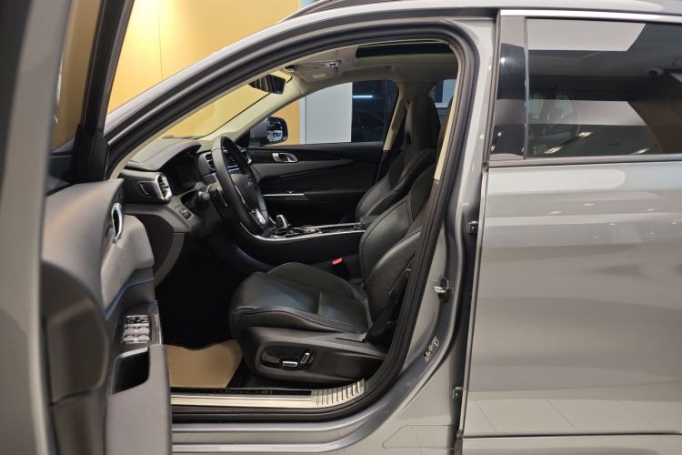 Used Lynk & Co 01 EM-P 2019 1.5T PHEV Jing Meeting China VI Emission Standards Left Front Seat