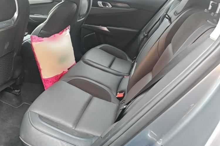 Used Lynk & Co 01 EM-P 2019 1.5T PHEV Jing Meeting China VI Emission Standards Left Rear Seat