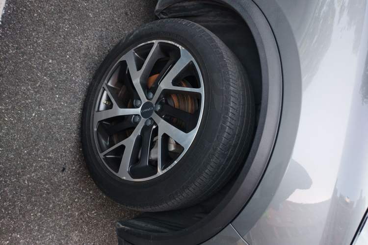 Used Lynk & Co 01 EM-P 2019 1.5T PHEV JingPro National VI Right Front Wheel Hub