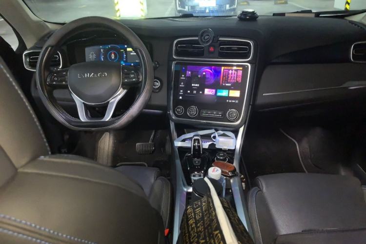 Used Lynk & Co 01 EM-P 2019 1.5T PHEV Jing Meeting China VI Emission Standards Center Console