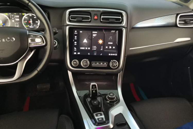 Used Lynk & Co 01 EM-P 2019 1.5T PHEV Pro Audio And AC Panel