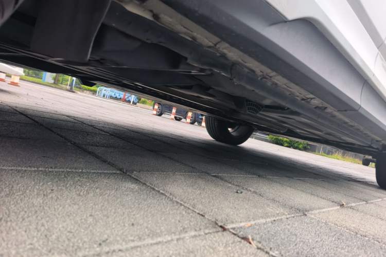 Used Lynk & Co 01 EM-P 2019 1.5T PHEV Pro Chassis Rear Right
