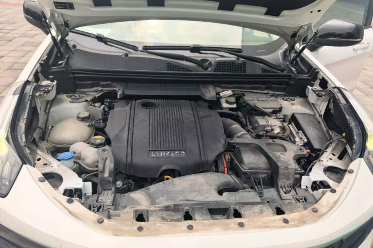 Used Lynk & Co 01 EM-P 2019 1.5T PHEV Pro Engine Bay