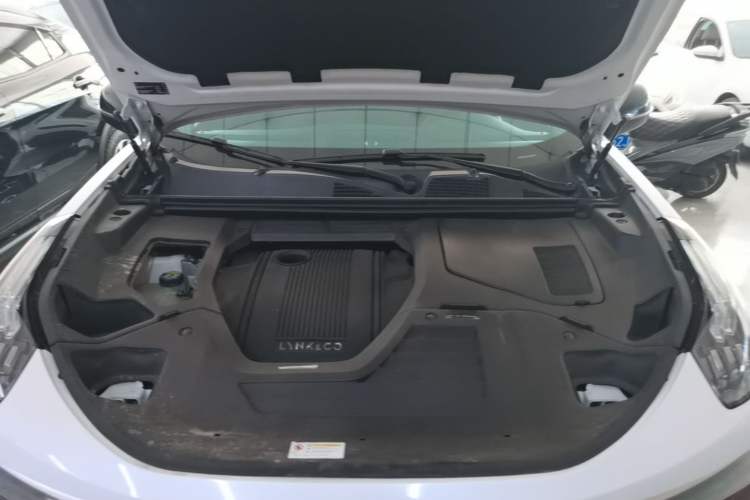 Used Lynk & Co 01 EM-P 2019 1.5T PHEV Pro Engine Bay